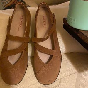 🌻Aravon suede leather NewBalance comfort shape ups (B008)